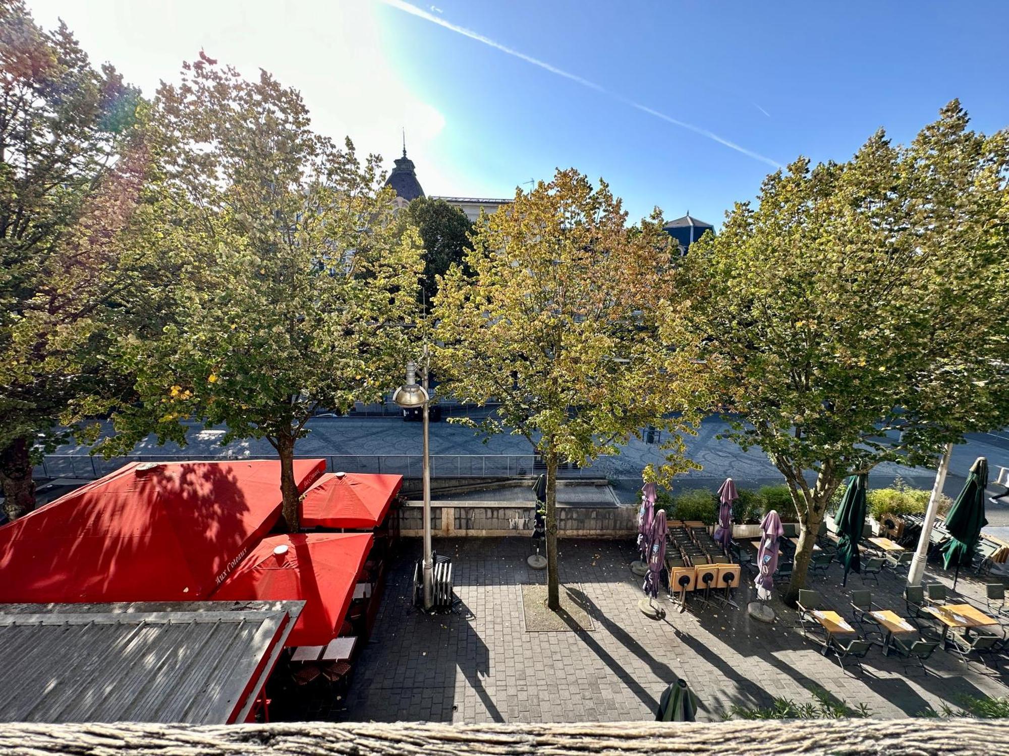 Petra - Appartement Climatise En Hypercentre Reims Bagian luar foto